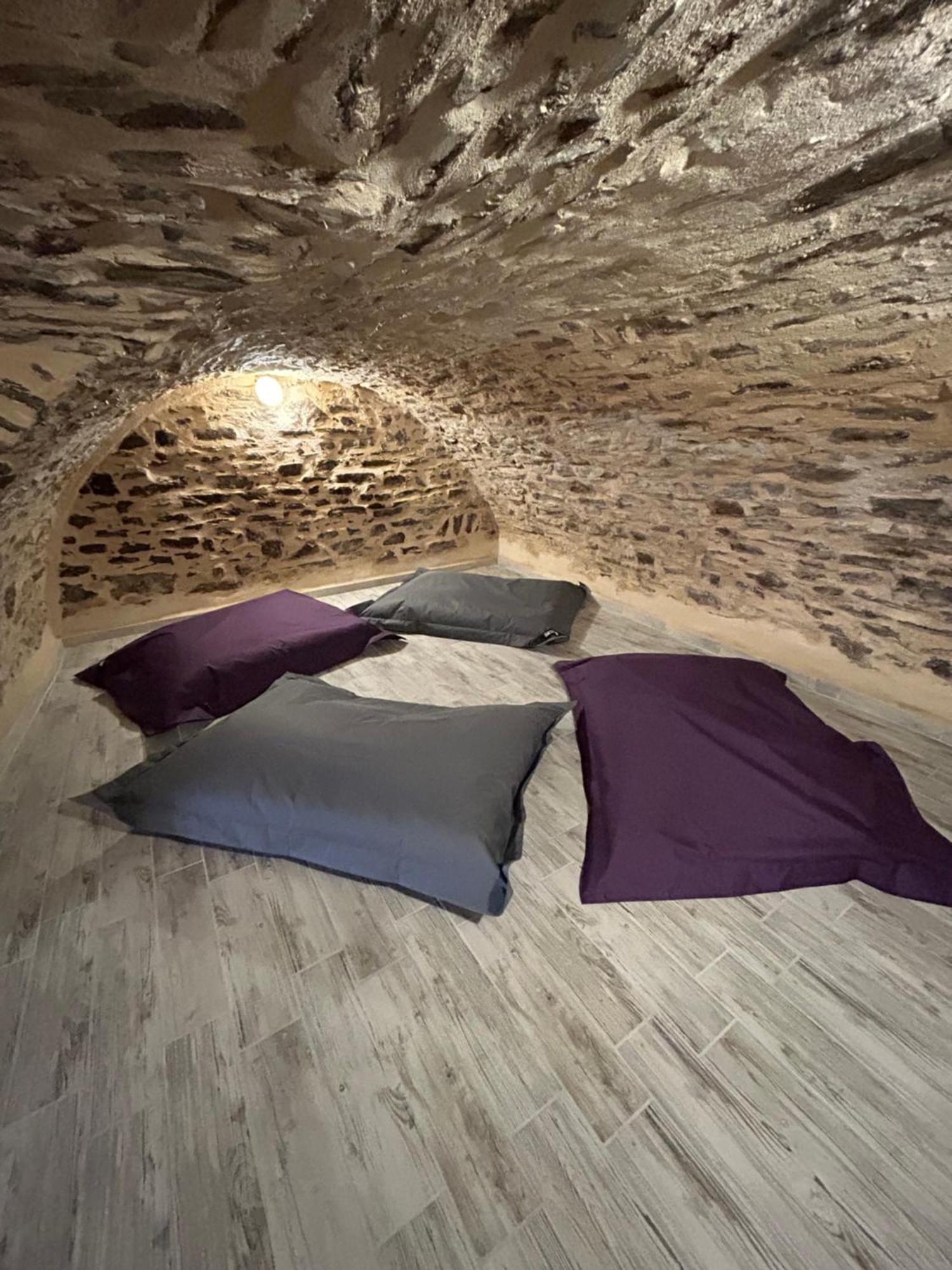 Le Domaine Du Bez Gite De Michel Piscine Sauna Hammam Spa Saint-Laurent-dʼOlt Exteriér fotografie